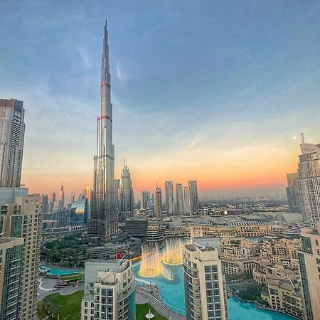 Prestige Living 2Br With Full Burj Khalifa And Fountain View By Auberge Dubai Exterior photo