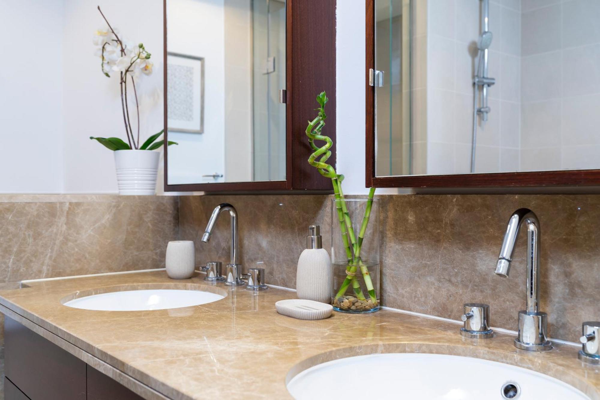 Prestige Living 2Br With Full Burj Khalifa And Fountain View By Auberge Dubai Exterior photo